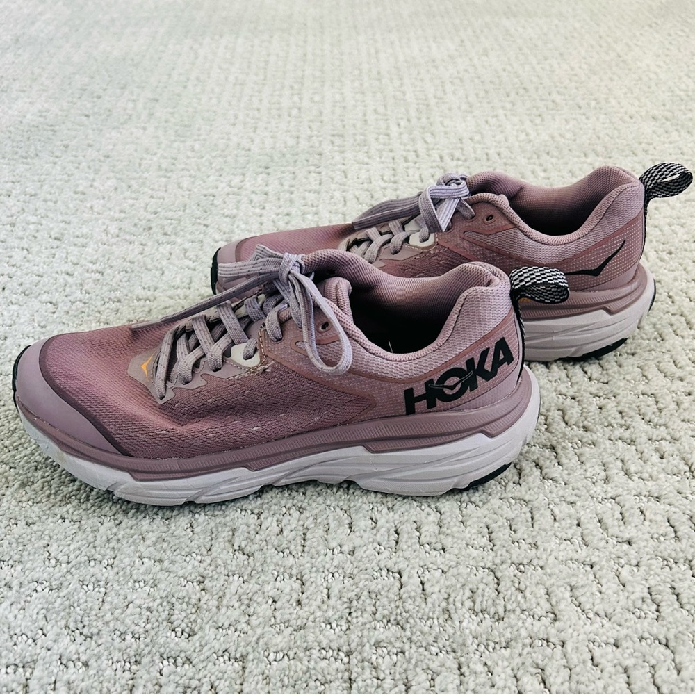Women’s hoka one one challenger atr 6 shoe